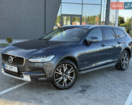 Синий Вольво В90, объемом двигателя 2 л и пробегом 230 тыс. км за 29300 $, фото 1 на Automoto.ua