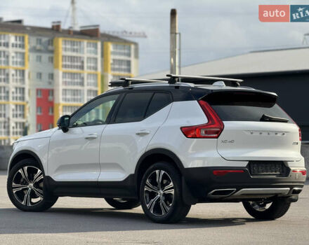 Белый Вольво XC40, объемом двигателя 1.97 л и пробегом 188 тыс. км за 26500 $, фото 19 на Automoto.ua