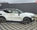 Вольво XC40 2018 в Ирпене на Automoto.ua Белый Вольво XC40, объемом двигателя 1.97 л и пробегом 168 тыс. км за 16000 $, фото 1 на Automoto.ua