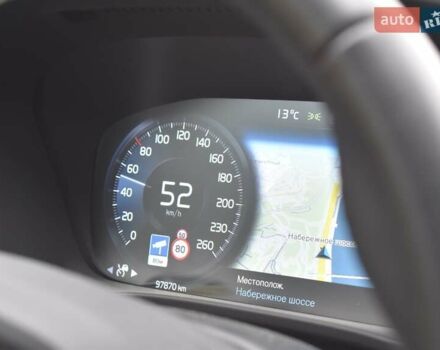 Белый Вольво XC40, объемом двигателя 1.97 л и пробегом 97 тыс. км за 27300 $, фото 6 на Automoto.ua