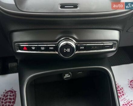 Белый Вольво XC40, объемом двигателя 2 л и пробегом 222 тыс. км за 18000 $, фото 15 на Automoto.ua