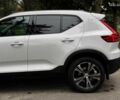 Белый Вольво XC40, объемом двигателя 2 л и пробегом 152 тыс. км за 26490 $, фото 4 на Automoto.ua