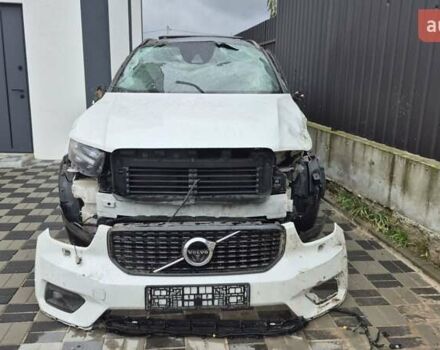 Вольво XC40 2018 в Ирпене на Automoto.ua Белый Вольво XC40, объемом двигателя 1.97 л и пробегом 168 тыс. км за 16000 $, фото 8 на Automoto.ua