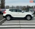 Белый Вольво XC40, объемом двигателя 2 л и пробегом 222 тыс. км за 18000 $, фото 3 на Automoto.ua