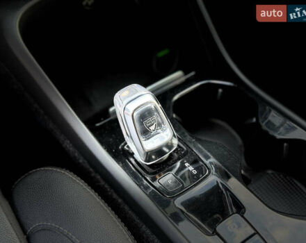 Белый Вольво XC40, объемом двигателя 1.97 л и пробегом 188 тыс. км за 26500 $, фото 34 на Automoto.ua