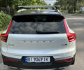 Белый Вольво XC40, объемом двигателя 1.97 л и пробегом 181 тыс. км за 25900 $, фото 3 на Automoto.ua