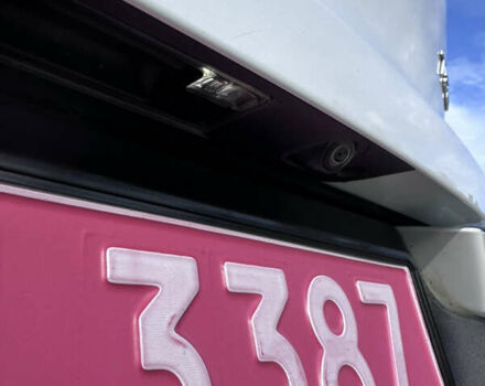 Вольво XC40 2018 в Луцке на Automoto.ua Белый Вольво XC40, объемом двигателя 1.97 л и пробегом 163 тыс. км за 24500 $, фото 10 на Automoto.ua