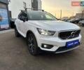 Белый Вольво XC40, объемом двигателя 1.97 л и пробегом 188 тыс. км за 26200 $, фото 2 на Automoto.ua