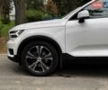 Белый Вольво XC40, объемом двигателя 2 л и пробегом 152 тыс. км за 26490 $, фото 3 на Automoto.ua