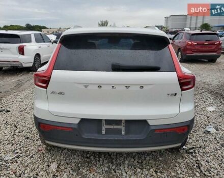 Вольво XC40 2018 в Житомире на Automoto.ua Белый Вольво XC40, объемом двигателя 1.97 л и пробегом 105 тыс. км за 6800 $, фото 5 на Automoto.ua
