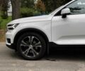 Белый Вольво XC40, объемом двигателя 2 л и пробегом 152 тыс. км за 26490 $, фото 3 на Automoto.ua