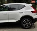 Белый Вольво XC40, объемом двигателя 2 л и пробегом 152 тыс. км за 26490 $, фото 5 на Automoto.ua