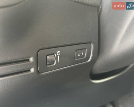 Белый Вольво XC40, объемом двигателя 1.97 л и пробегом 188 тыс. км за 26500 $, фото 29 на Automoto.ua