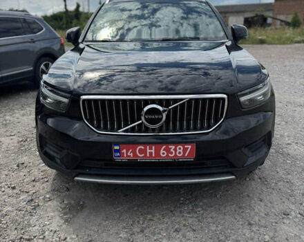 Білий Вольво XC40, об'ємом двигуна 1.97 л та пробігом 73 тис. км за 21000 $, фото 1 на Automoto.ua