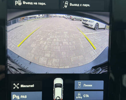 Белый Вольво XC40, объемом двигателя 1.97 л и пробегом 73 тыс. км за 21500 $, фото 28 на Automoto.ua