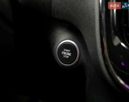 Білий Вольво XC40, об'ємом двигуна 1.97 л та пробігом 70 тис. км за 20999 $, фото 15 на Automoto.ua