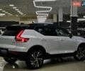 Белый Вольво XC40, объемом двигателя 1.97 л и пробегом 70 тыс. км за 20999 $, фото 4 на Automoto.ua