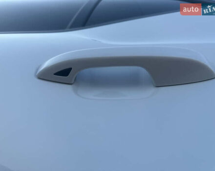 Белый Вольво XC40, объемом двигателя 1.97 л и пробегом 114 тыс. км за 25300 $, фото 16 на Automoto.ua