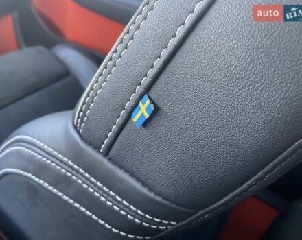 Белый Вольво XC40, объемом двигателя 1.97 л и пробегом 50 тыс. км за 35814 $, фото 24 на Automoto.ua