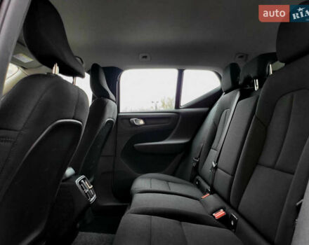 Белый Вольво XC40, объемом двигателя 1.97 л и пробегом 130 тыс. км за 24999 $, фото 14 на Automoto.ua