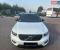 Белый Вольво XC40, объемом двигателя 1.97 л и пробегом 114 тыс. км за 25300 $, фото 3 на Automoto.ua