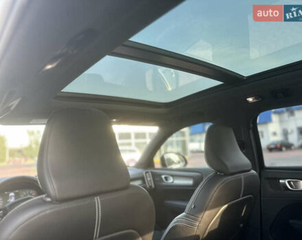 Белый Вольво XC40, объемом двигателя 1.97 л и пробегом 114 тыс. км за 25300 $, фото 30 на Automoto.ua