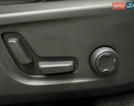 Белый Вольво XC40, объемом двигателя 1.97 л и пробегом 70 тыс. км за 20999 $, фото 21 на Automoto.ua