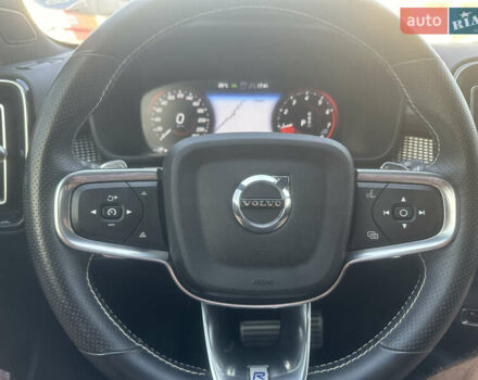 Белый Вольво XC40, объемом двигателя 1.97 л и пробегом 114 тыс. км за 25300 $, фото 21 на Automoto.ua
