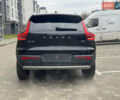 Белый Вольво XC40, объемом двигателя 1.97 л и пробегом 73 тыс. км за 21500 $, фото 3 на Automoto.ua