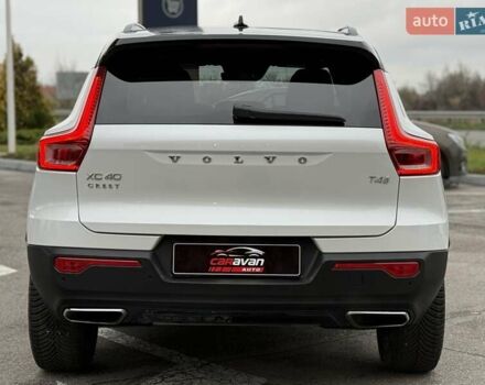 Білий Вольво XC40, об'ємом двигуна 1.97 л та пробігом 78 тис. км за 25800 $, фото 11 на Automoto.ua