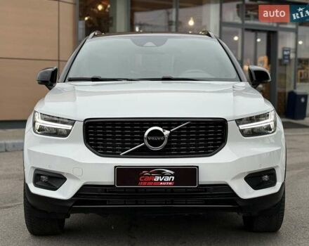 Білий Вольво XC40, об'ємом двигуна 1.97 л та пробігом 78 тис. км за 25800 $, фото 12 на Automoto.ua