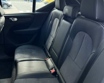 Белый Вольво XC40, объемом двигателя 1.97 л и пробегом 245 тыс. км за 27600 $, фото 13 на Automoto.ua