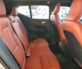 Белый Вольво XC40, объемом двигателя 2 л и пробегом 94 тыс. км за 14400 $, фото 10 на Automoto.ua