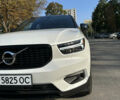 Белый Вольво XC40, объемом двигателя 1.97 л и пробегом 4 тыс. км за 29900 $, фото 1 на Automoto.ua