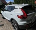 Белый Вольво XC40, объемом двигателя 1.97 л и пробегом 63 тыс. км за 29100 $, фото 4 на Automoto.ua