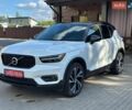 Белый Вольво XC40, объемом двигателя 1.97 л и пробегом 195 тыс. км за 22199 $, фото 1 на Automoto.ua