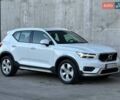 Белый Вольво XC40, объемом двигателя 1.97 л и пробегом 95 тыс. км за 27000 $, фото 1 на Automoto.ua