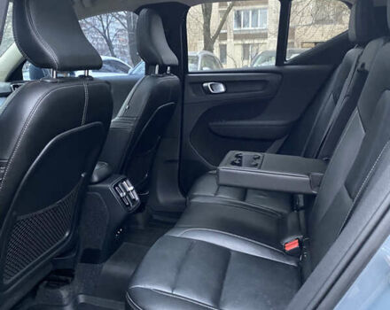 Білий Вольво XC40, об'ємом двигуна 1.97 л та пробігом 33 тис. км за 29000 $, фото 28 на Automoto.ua