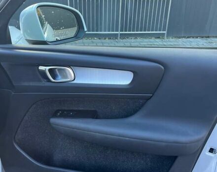 Білий Вольво XC40, об'ємом двигуна 2 л та пробігом 91 тис. км за 23300 $, фото 14 на Automoto.ua