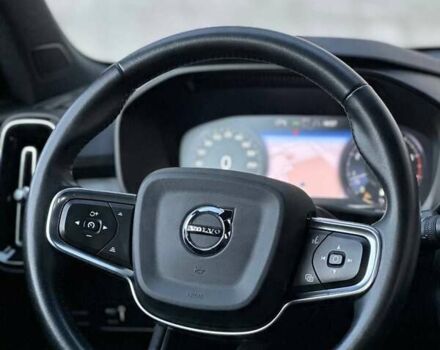 Белый Вольво XC40, объемом двигателя 1.97 л и пробегом 95 тыс. км за 27000 $, фото 20 на Automoto.ua
