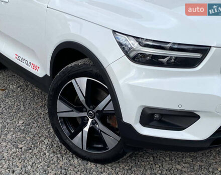 Вольво XC40 2021 в Самборе на Automoto.ua Белый Вольво XC40, объемом двигателя 0 л и пробегом 163 тыс. км за 23999 $, фото 17 на Automoto.ua