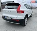 Белый Вольво XC40, объемом двигателя 1.48 л и пробегом 72 тыс. км за 28500 $, фото 3 на Automoto.ua