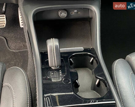 Вольво XC40 2021 в Самборе на Automoto.ua Белый Вольво XC40, объемом двигателя 0 л и пробегом 163 тыс. км за 23999 $, фото 67 на Automoto.ua