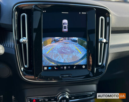 Белый Вольво XC40, объемом двигателя 78 л и пробегом 36 тыс. км за 27900 $, фото 25 на Automoto.ua