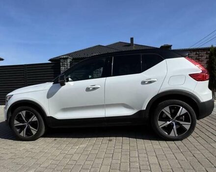 Білий Вольво XC40, об'ємом двигуна 0 л та пробігом 53 тис. км за 24200 $, фото 11 на Automoto.ua