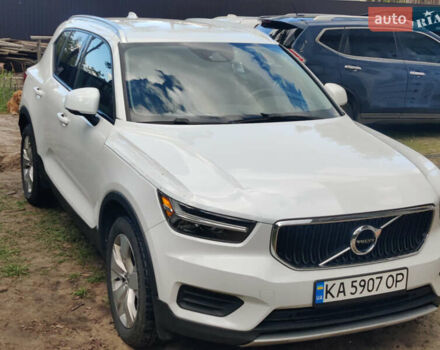 Білий Вольво XC40, об'ємом двигуна 1.97 л та пробігом 67 тис. км за 26300 $, фото 14 на Automoto.ua