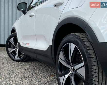 Вольво XC40 2021 в Самборе на Automoto.ua Белый Вольво XC40, объемом двигателя 0 л и пробегом 163 тыс. км за 23999 $, фото 41 на Automoto.ua