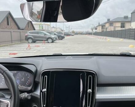 Белый Вольво XC40, объемом двигателя 1.48 л и пробегом 72 тыс. км за 28500 $, фото 10 на Automoto.ua