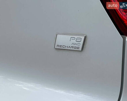 Вольво XC40 2021 в Самборе на Automoto.ua Белый Вольво XC40, объемом двигателя 0 л и пробегом 163 тыс. км за 23999 $, фото 29 на Automoto.ua