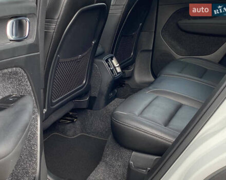 Вольво XC40 2021 в Самборе на Automoto.ua Белый Вольво XC40, объемом двигателя 0 л и пробегом 163 тыс. км за 23999 $, фото 61 на Automoto.ua